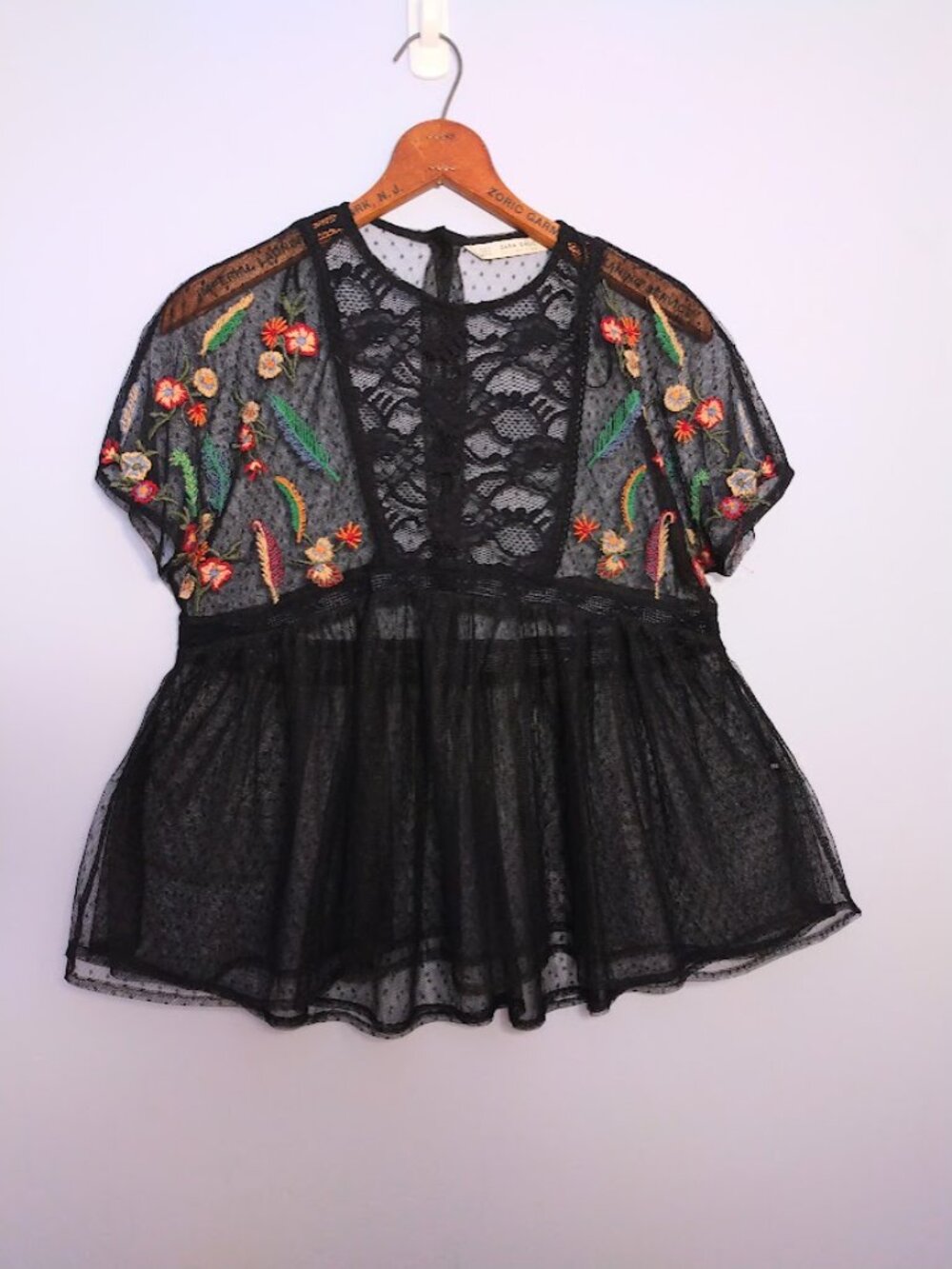 Women's Embroidered Floral Sheer Blouse Black Babydoll Sz Small Romantic